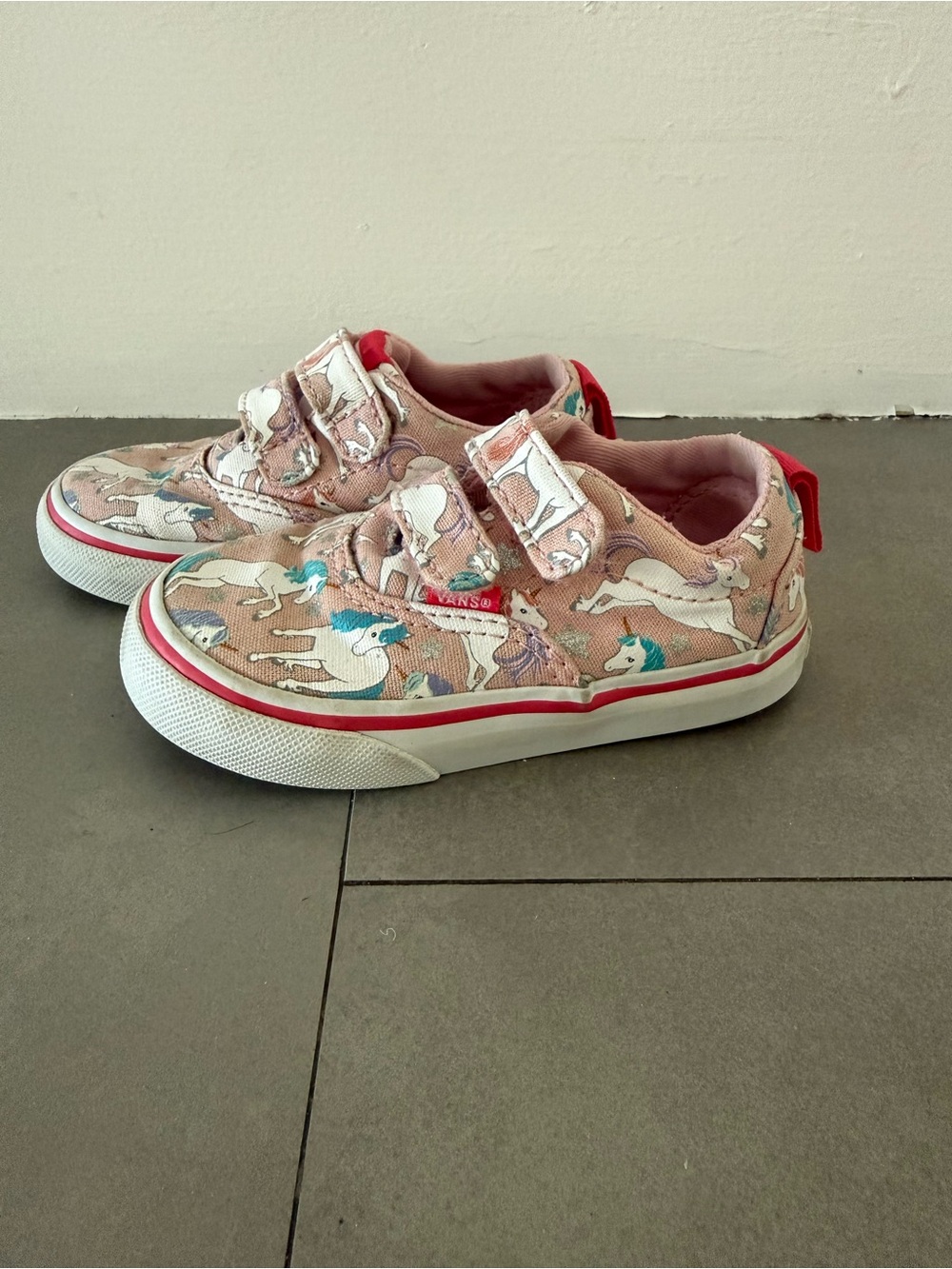 Vans Kids Pink Unicorn Hook-and-Loop Slip-On Sneakers
